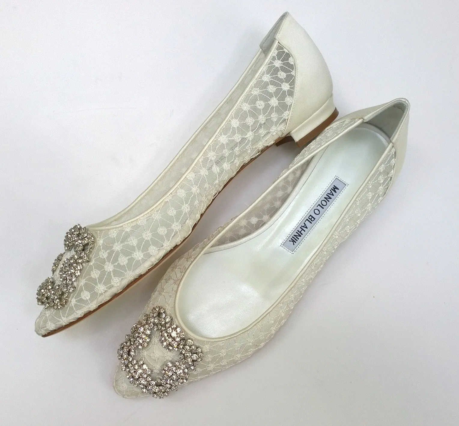 Manolo Blahnik Hangisi Off White Lace Rhinestone Buckles Flats Shoes