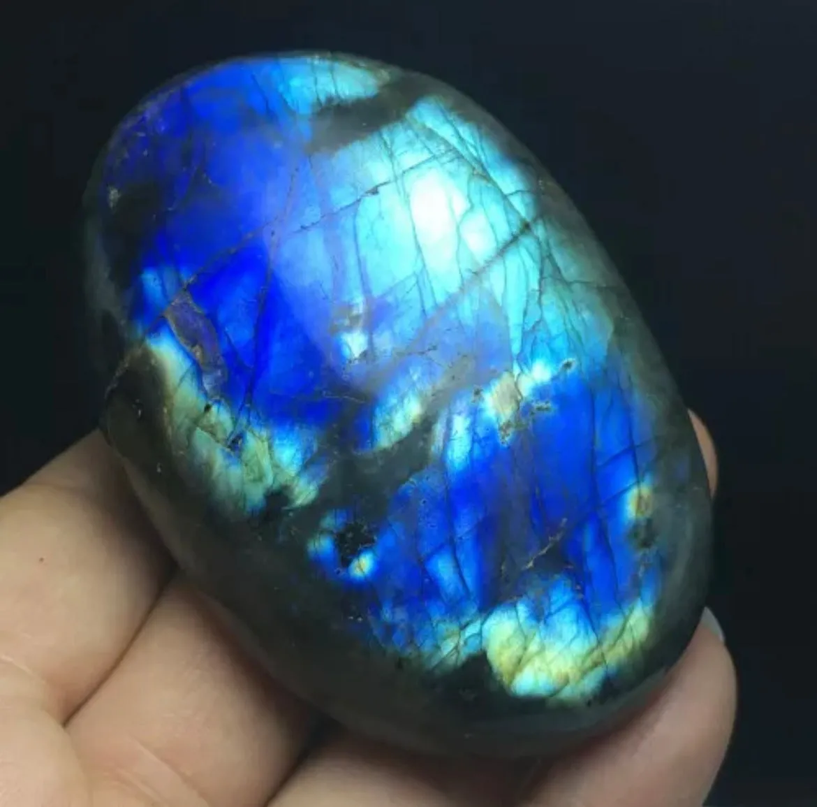 Natural Labradorite with Blue Flash