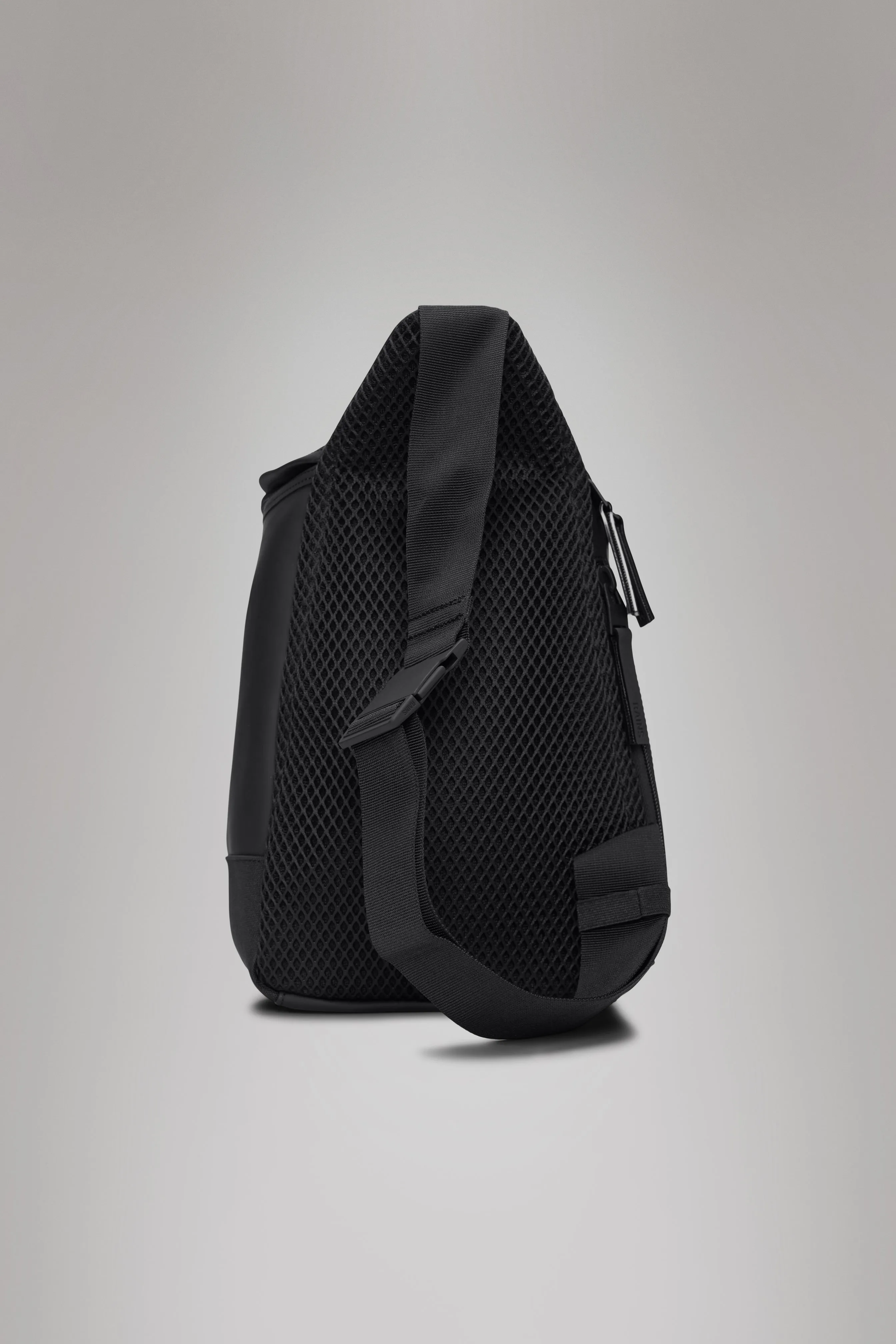 Trail Sling Bag